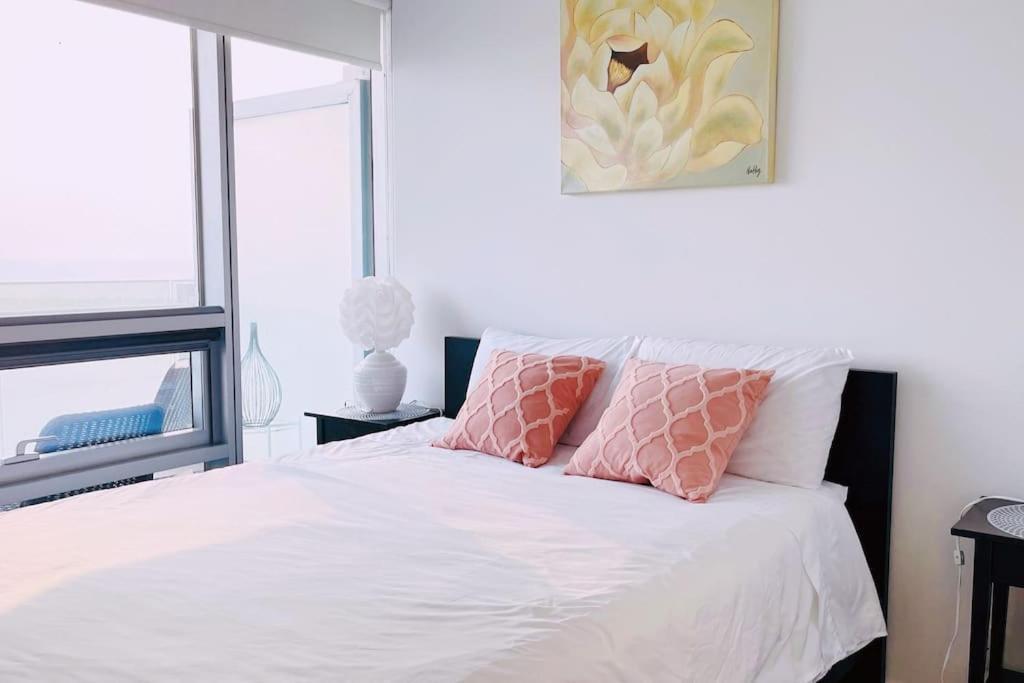 New Superior Lakeview Luxury 3-Bedroom Suite On 48 Floor Toronto Dış mekan fotoğraf