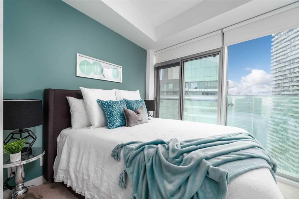 New Superior Lakeview Luxury 3-Bedroom Suite On 48 Floor Toronto Dış mekan fotoğraf