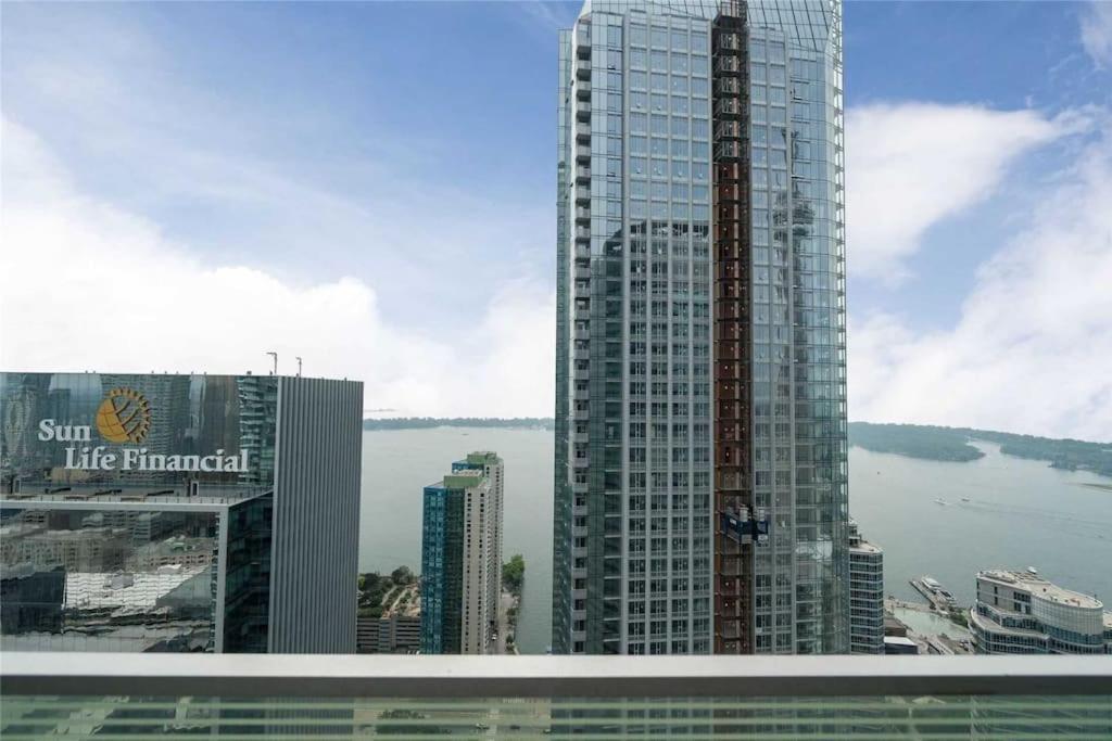 New Superior Lakeview Luxury 3-Bedroom Suite On 48 Floor Toronto Dış mekan fotoğraf