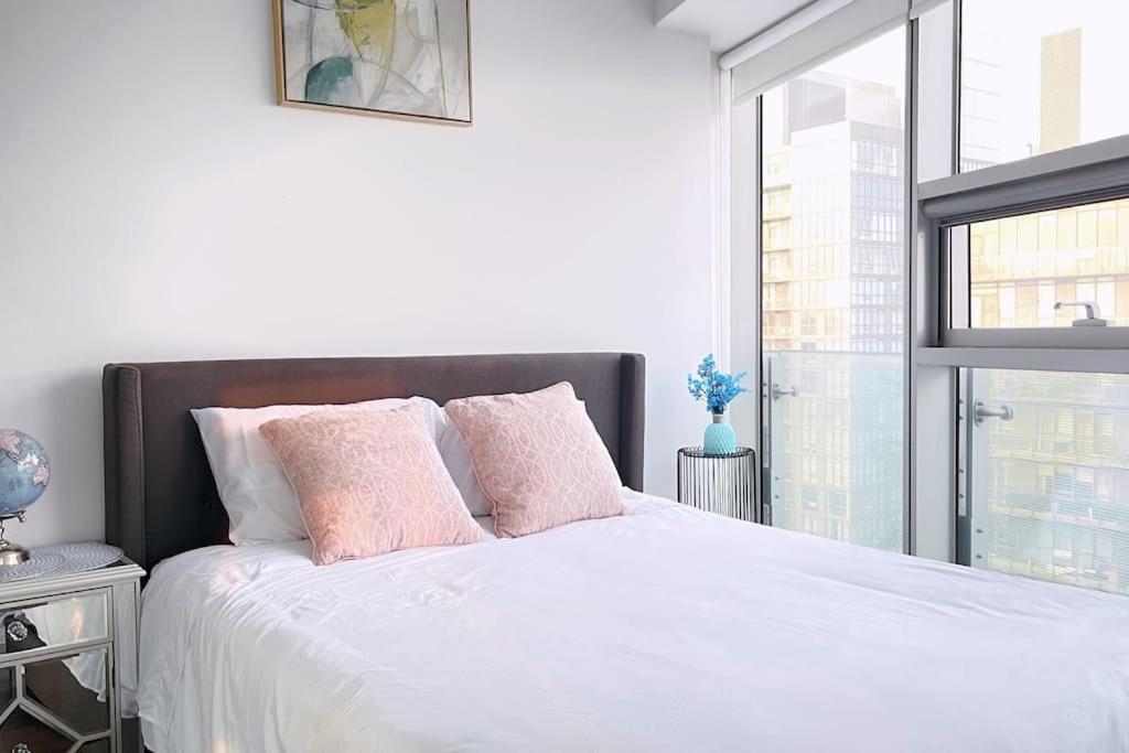New Superior Lakeview Luxury 3-Bedroom Suite On 48 Floor Toronto Dış mekan fotoğraf